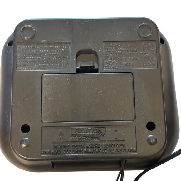 Nelsonic Digital Double Alarm AM/FM Clock Radio *Tested* - Picture 3 of 5